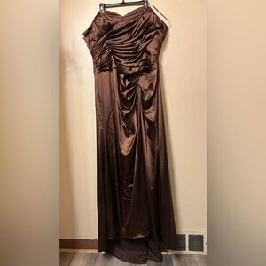 Cinderella Brown Ruched Maxi Dress size 3XL